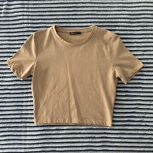 Zara Short Sleeve Tee-Shirt